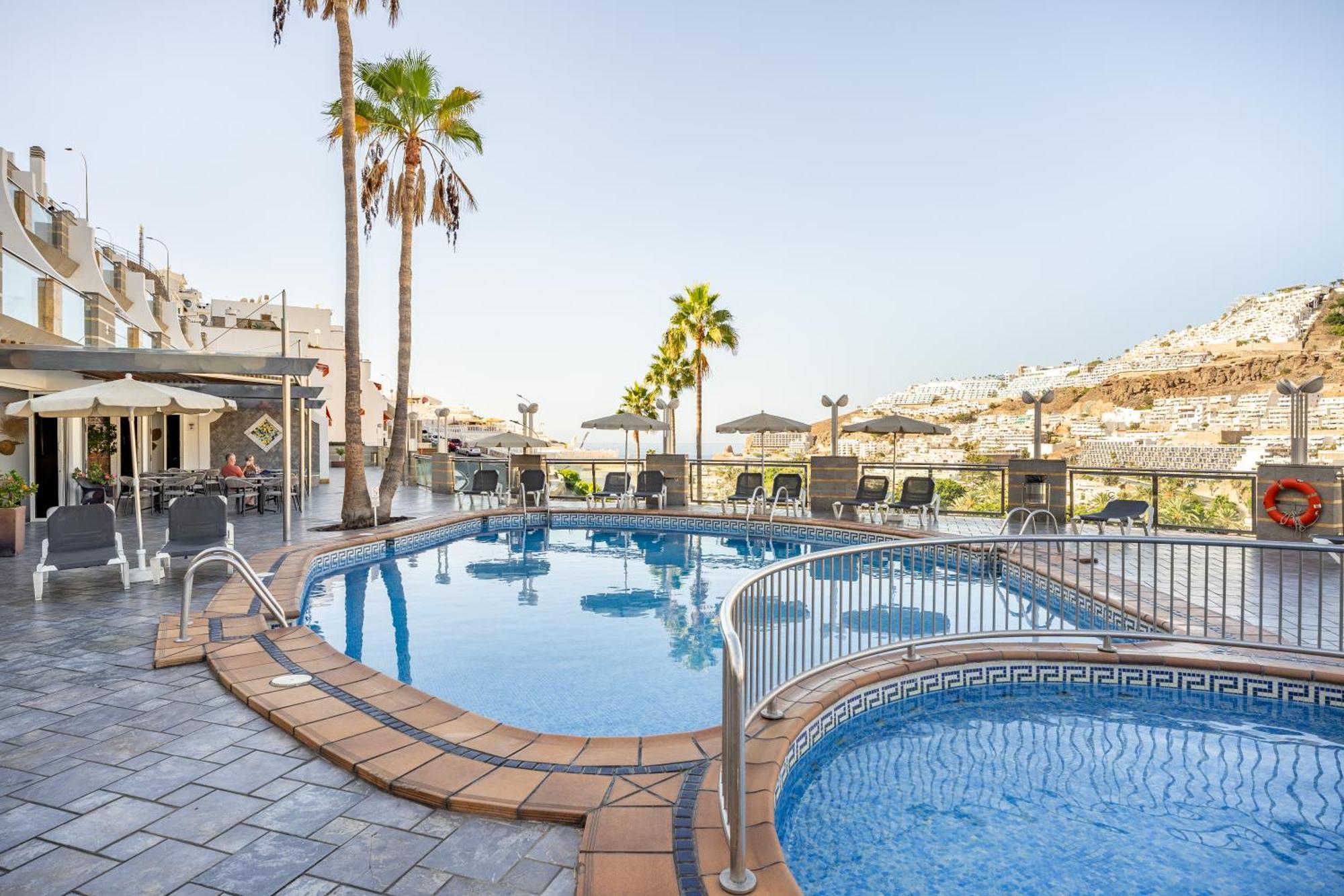 Cala Nova Apartamentos เปอร์โตริโก ภายนอก รูปภาพ